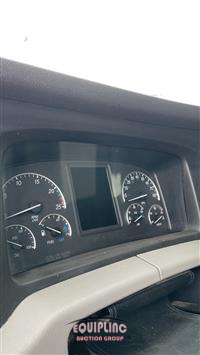 2021 Freightliner CASCADIA 126