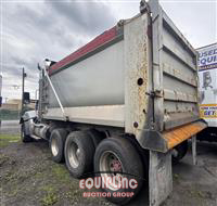 2020 Kenworth W990