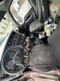 2020 Kenworth W990