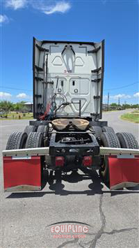 2021 Freightliner CASCADIA