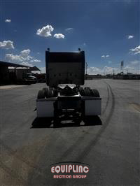 2000 Peterbilt 379