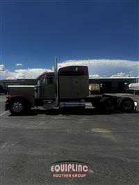 2000 Peterbilt 379
