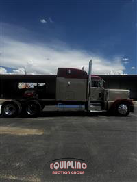 2000 Peterbilt 379