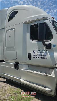 2015 Freightliner CASCADIA