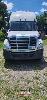 2015 Freightliner CASCADIA