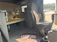 2014 International LF687