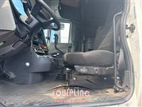2014 International LF687