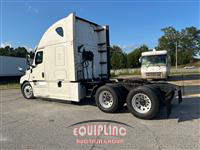 2020 Freightliner Cascadia