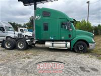 2004 Freightliner Columbia
