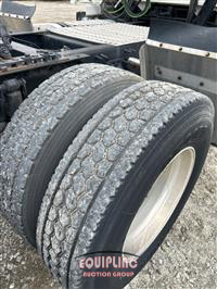 2012 VOLVO TRUCK VNL