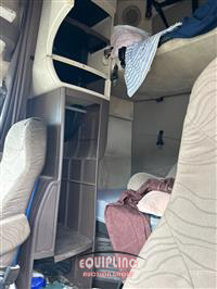 2012 VOLVO TRUCK VNL