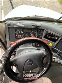 2016 Freightliner CASCADIA