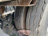 2001 Mack MR688S