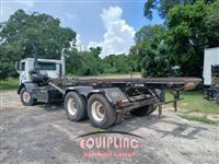 2001 Mack MR688S