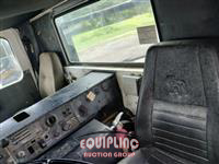 2001 Mack MR688S