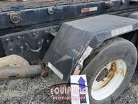 2001 Mack MR688S