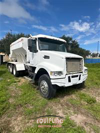 2004 Volvo VHD