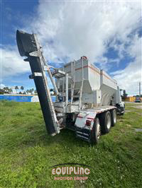2004 Volvo VHD