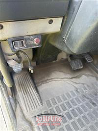 2004 Volvo VHD