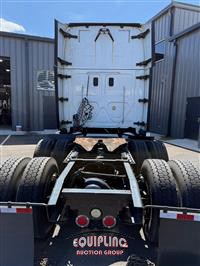 2017 Freightliner CASCADIA
