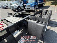 2007 Sterling L9500