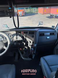 2016 Kenworth T680 SLEEPER TRUCK