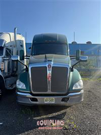 2016 Kenworth T680 SLEEPER TRUCK