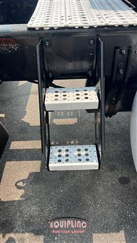 2003 Freightliner Classic XL