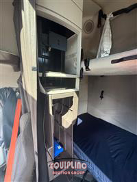 2017 Volvo VNL
