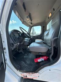 2017 Freightliner M2