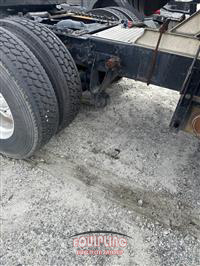 2011 International LF627