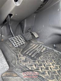 2011 International LF627