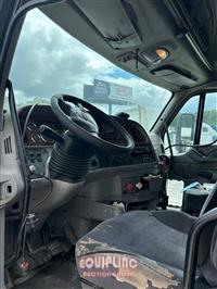 2010 Peterbilt 387