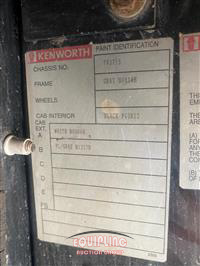 1999 Kenworth T800