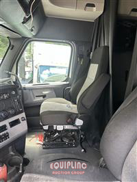 2020 Freightliner CASCADIA