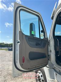 2018 Freightliner CASCADIA