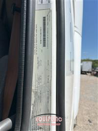 2013 Volvo VNL64T670