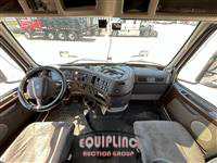 2013 Volvo VNL64T670