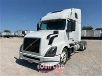 2013 Volvo VNL64T670