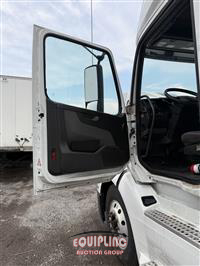 2020 Volvo VNL