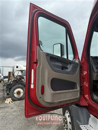 2016 Freightliner CASCADIA