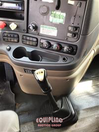 2013 Freightliner CASCADIA