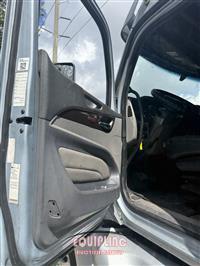 2015 Peterbilt 579