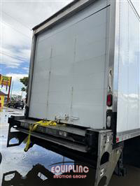 2016 Freightliner M2