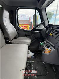 2016 Freightliner M2
