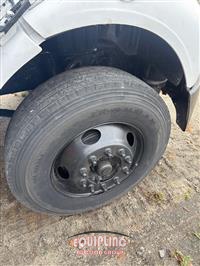 2007 Freightliner M2
