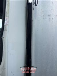 2007 Freightliner M2