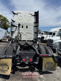 2017 Freightliner CASCADIA