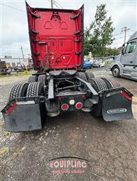 2019 Freightliner CASCADIA