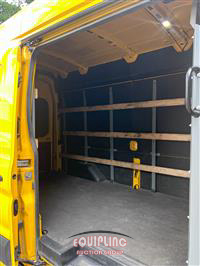 2021 Ford TRANSIT 250